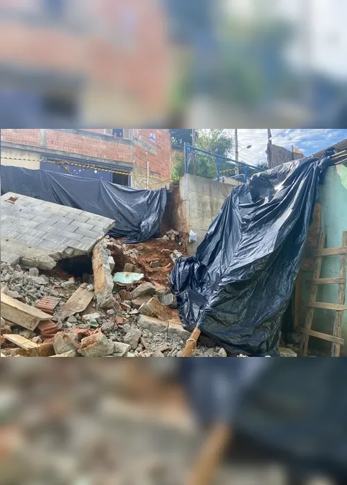 Imagem ilustrativa da imagem Após muro desabar, 11 pessoas vão ficar fora de casa por 2 meses em Cariacica