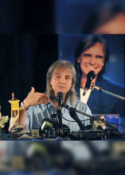 Imagem ilustrativa da imagem Roberto Carlos adia shows para o segundo semestre por causa da pandemia