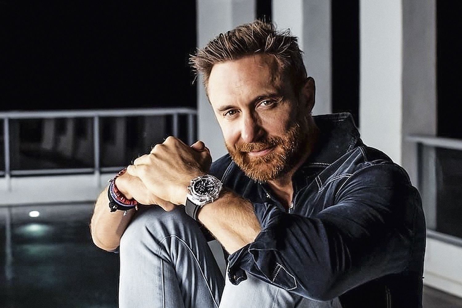 David Guetta vai transformar o heliporto do famoso hotel Burj Al Arab Jumeirah em uma cabine de DJ. (Foto: Divulgação)