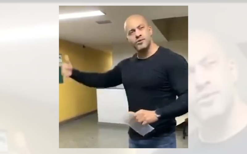 Deputado Daniel Silveira resiste a usar máscara no IML (Foto: Reprodução/vídeo)