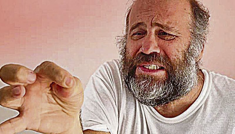 O carioca Otávio Müller estrela o espetáculo “Questão de Falha” (Foto: Divulgação)