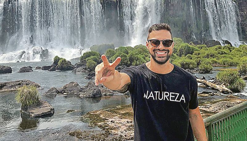 Filipe em passeio às Cataratas do Iguaçu, em Foz do Iguaçu, no Paraná (Foto: Acervo Pessoal)