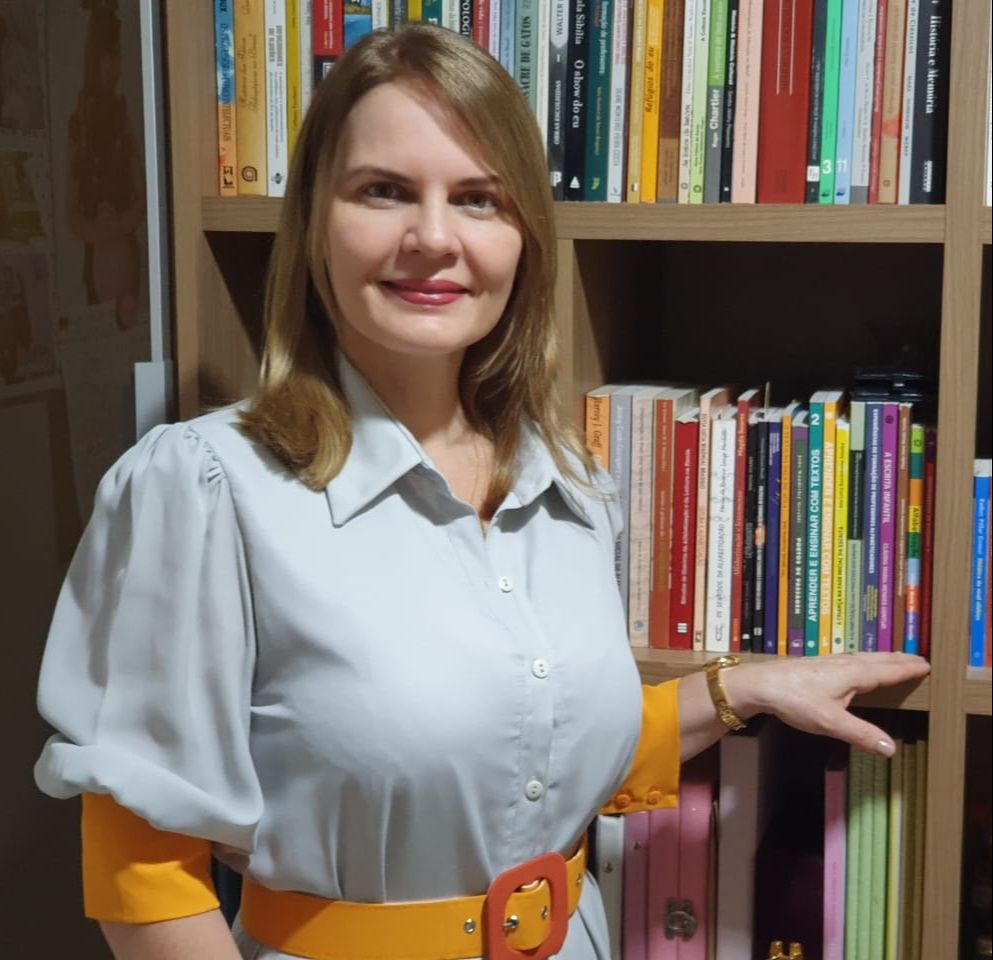 Fernanda Becalli, professora com Pós-Doutorado em Educação (Ifes)