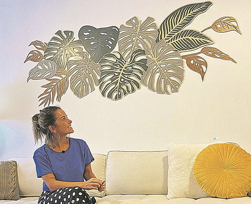 Vivian Chiabay diz que peça em MDF permite decoração personalizada (Foto: Divulgação)