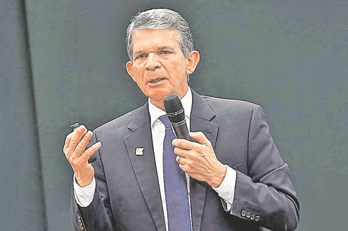 Luna e Silva foi escolhido para presidir a Petrobras, sob reação do mercado (Foto: Divulgação)