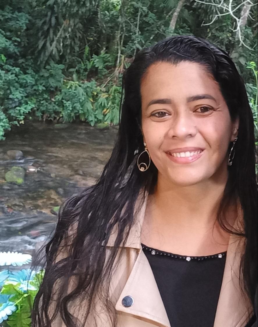 Juliana Gonçalves Muniz dos Santos, mestre em Diversidade e Inclusão