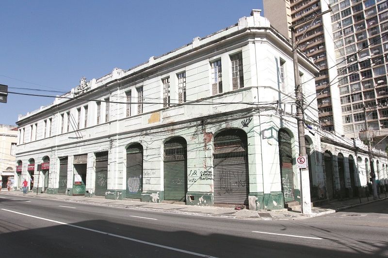 Mercado da Capixaba, no Centro de Vitória, vai ser revitalizado e ganhar lojas (Foto: Beto Morais/AT - 02/02/2018)