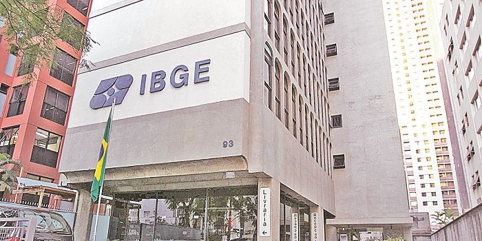 Fachada da sede do IBGE: instituto abre dois concursos para todo o País, com mais de 200 mil vagas (Foto: PAULO PINTO/ESTADÃO CONTEÚDO/AE/)