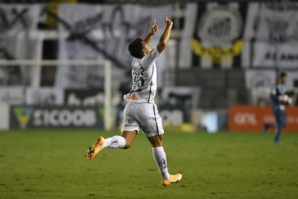 Marcos Leonardo comemora gol marcado pelo Santos (Foto: Ivan Storti/ Santos FC/ Divulgação)