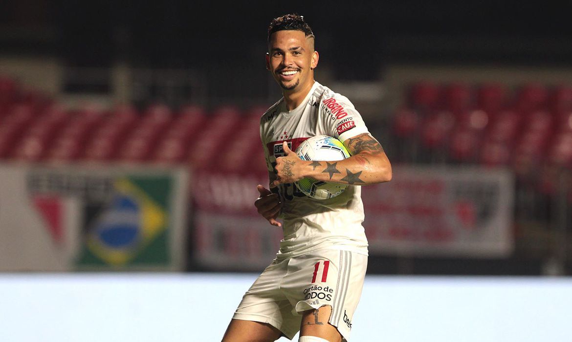 O São Paulo venceu o Flamengo e garantiu a vaga na Libertadores (Foto: Rubens Chiri/ saopaulofc/ Divulgação)
