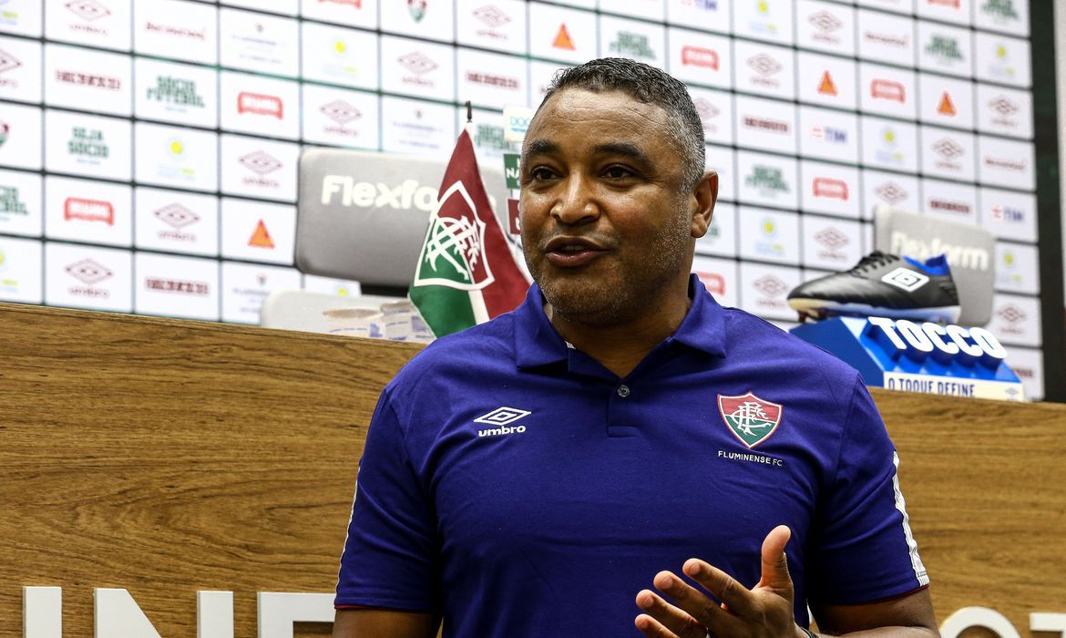 O técnico Roger Machado no Fluminense (Foto: Lucas Merçon/ Fluminense FC/ Divulgação)