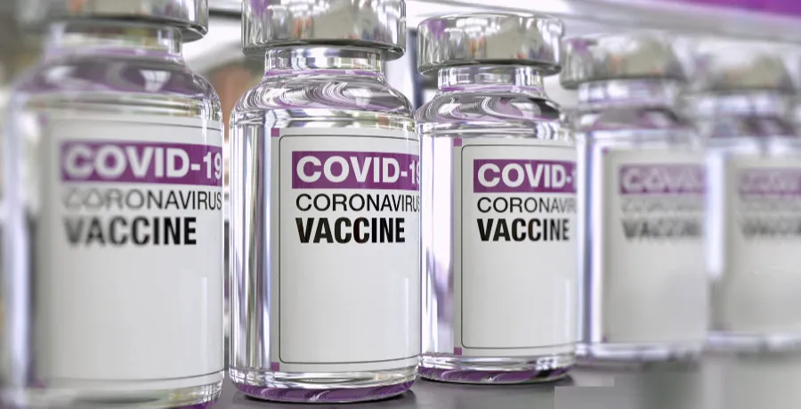 Imagem ilustrativa da imagem Chega ao Brasil 1º lote de vacinas contra Covid de consórcio internacional