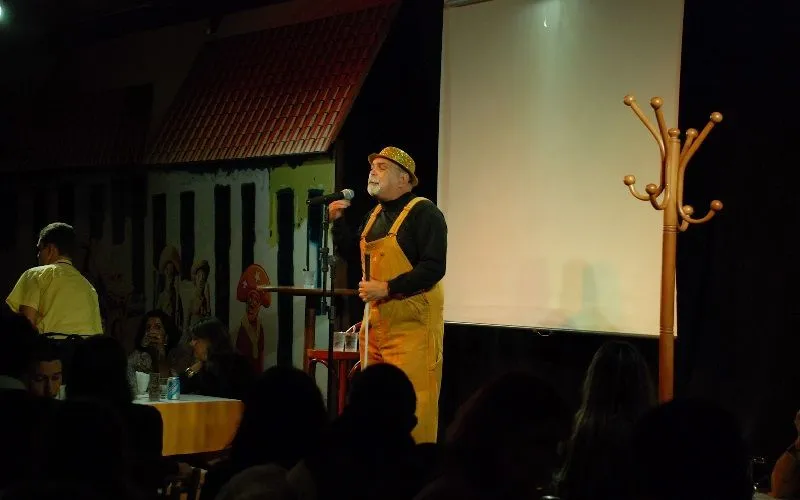 Imagem ilustrativa da imagem Morre aos 69 anos o comediante capixaba João Bafo, vítima da Covid