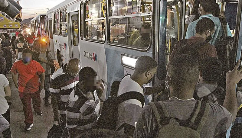 Imagem ilustrativa da imagem Mais de mil reclamações de superlotação nos ônibus