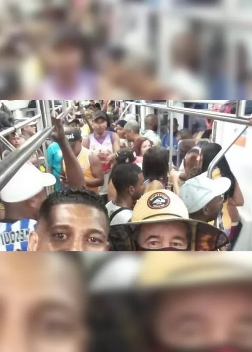 Imagem ilustrativa da imagem Vídeo: Baile funk clandestino dentro de trem causa aglomeração