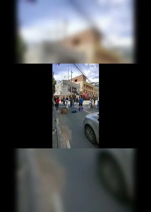 Imagem ilustrativa da imagem Comerciantes protestam em cidades no Sul do Estado pela reabertura de lojas