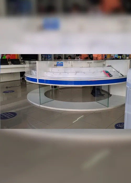 Imagem ilustrativa da imagem Vídeo mostra ação de gangue que assaltou loja com submetralhadora em Vitória