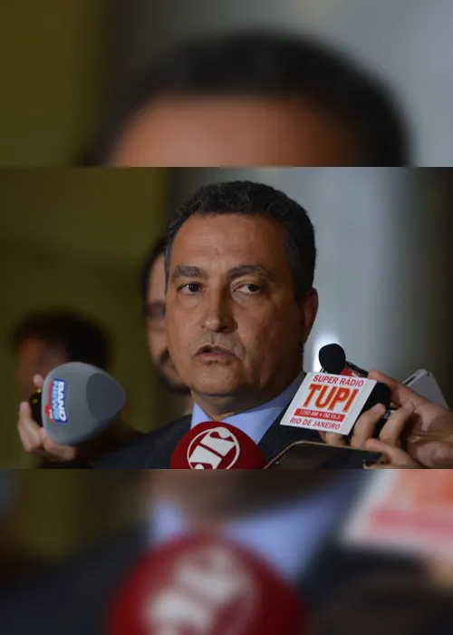 Imagem ilustrativa da imagem Governador da Bahia chora ao pedir isolamento social