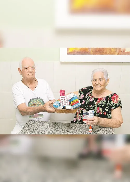 Imagem ilustrativa da imagem Idosos deixam de comprar remédio por falta de dinheiro