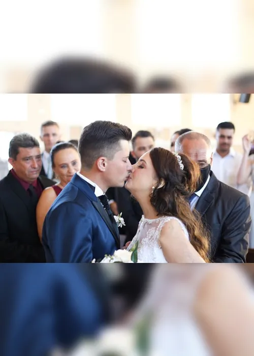 Imagem ilustrativa da imagem Jovem com câncer realiza o sonho de casar e morre 10 dias depois