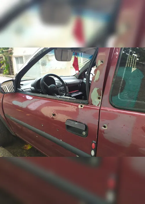 Imagem ilustrativa da imagem Jovem é morto a tiros dentro do carro em Vitória