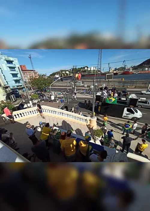 Imagem ilustrativa da imagem Manifestantes protestam contra quarentena em frente ao Palácio Anchieta