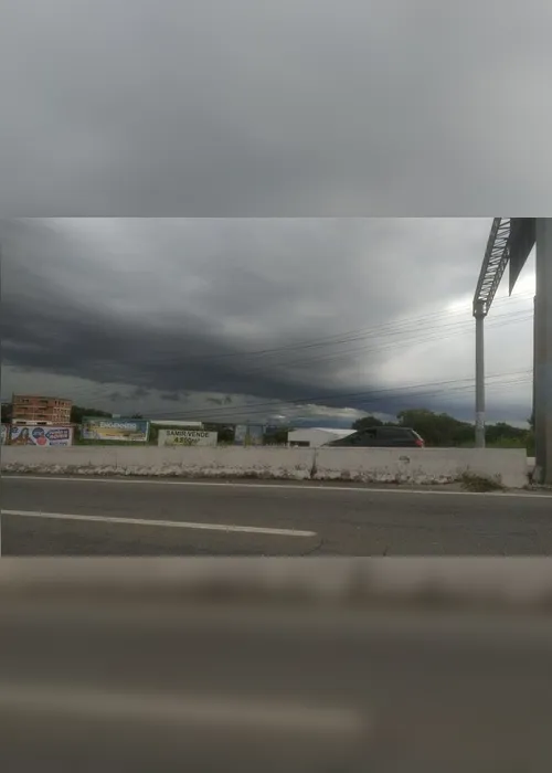 Imagem ilustrativa da imagem Estado tem alerta de chuva de granizo e 13 cidades com risco de deslizamento