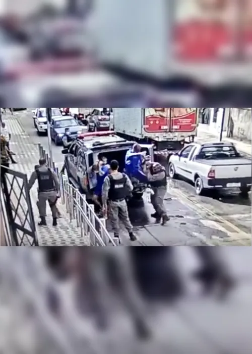Imagem ilustrativa da imagem Vídeo mostra tentativa de fuga de preso na frente de fórum