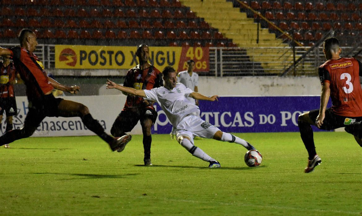 O América venceu o Pouso Alegre (Foto: Estevão Germano/ América/ Divulgação)