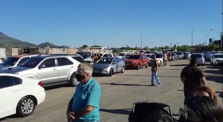 Carreata contra o lockdown em Laranjeiras, na Serra (Foto: Reprodução vídeo/Internauta)