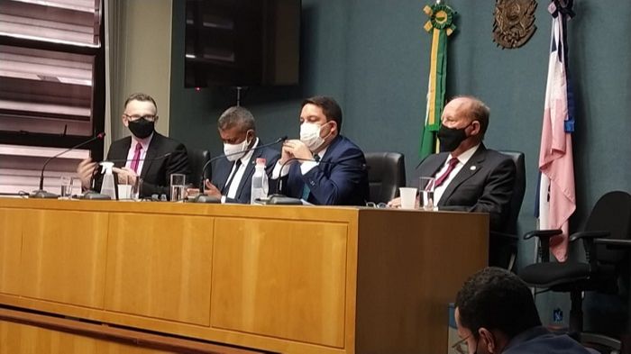 Deputados da Comissão de Educação (Foto: Divulgação / Assessoria Bruno Lamas )