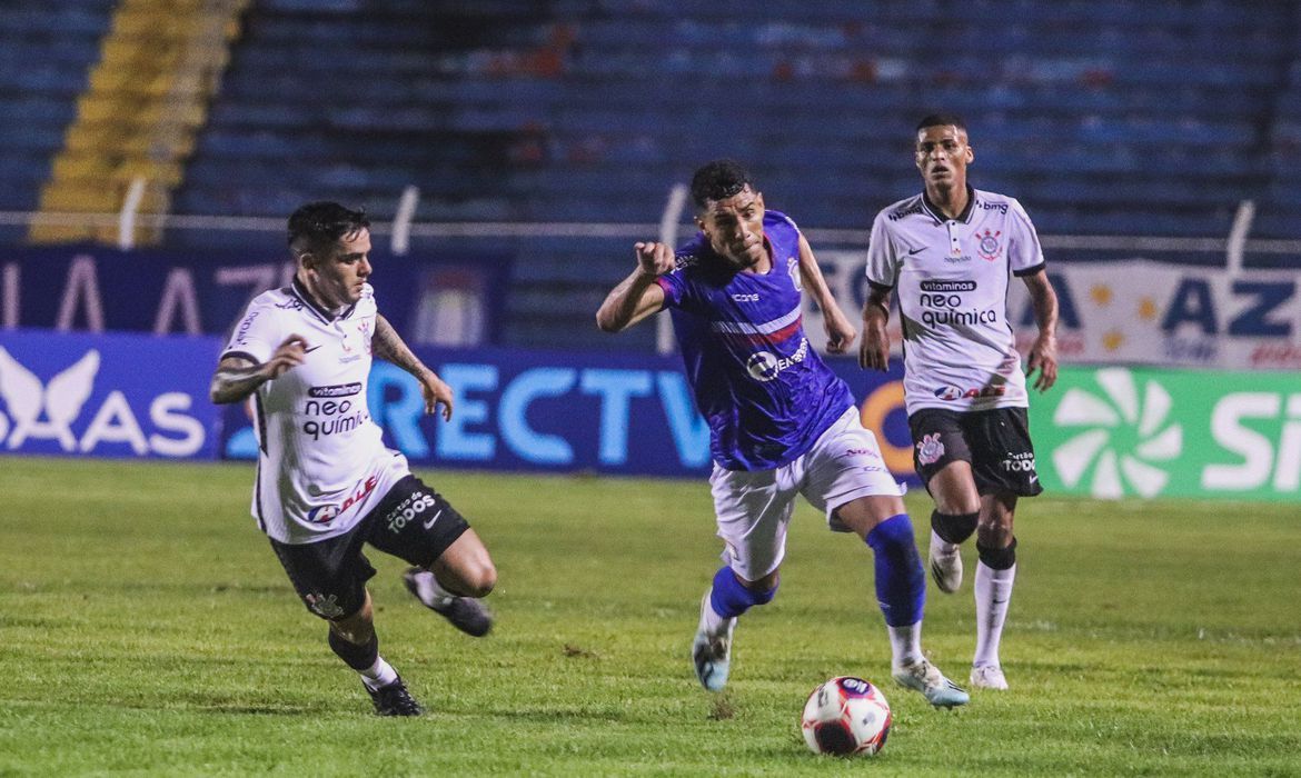 Corinthians ganha do São Caetano (Foto: Leonardo Lima/ ADSC/ Divulgação)
