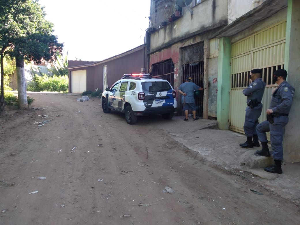 Detento foi morto a tiros na Glória, em Vila Velha (Foto: Fábio Nunes/ AT/ 18/03/2021)