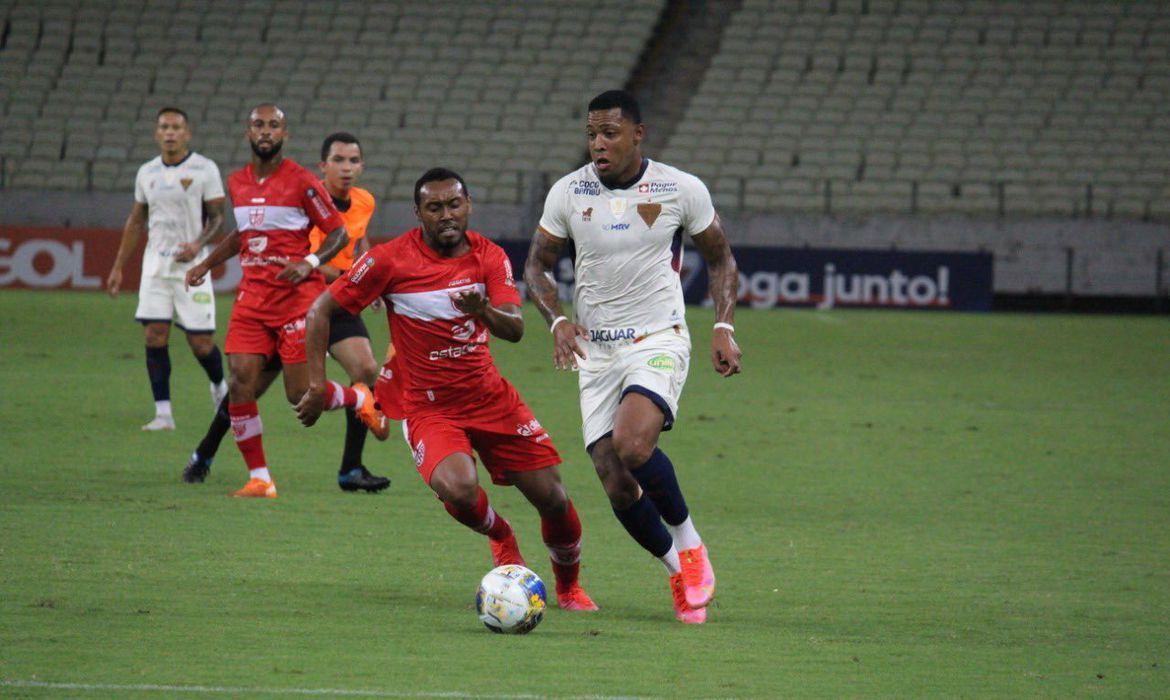 Fortaleza e CRB na Copa do Nordeste (Foto: Bruno Oliveira/ Fortaleza/ Divulgação)