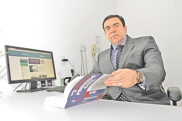 Paulo Abiguenem explicou que a suspensão da carteira foi a única forma de forçar o devedor a quitar o débito (Foto: Antonio Moreira — 13/09/2019)