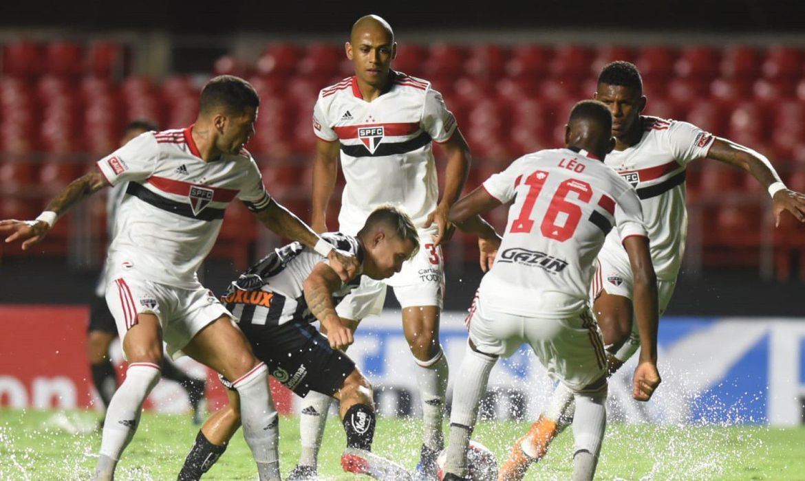 O São Paulo ganhou o Santos de goleada (Foto: Ivan Storti/ Santos FC/ Divulgação)