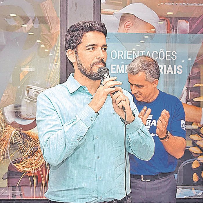 Victor Coelho está bem cotado (Foto: Divulgação Prefeitura de Cachoeiro de Itapemirim)