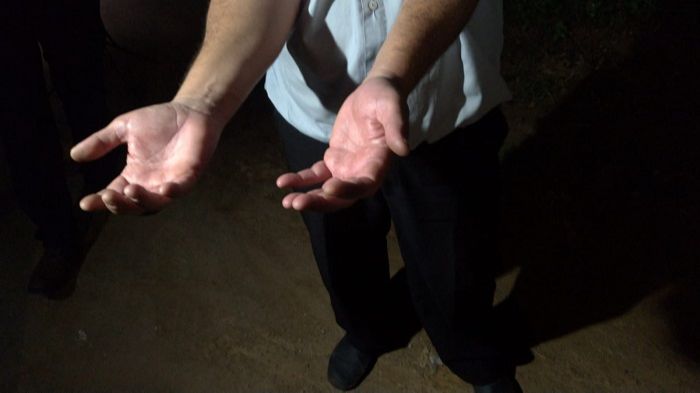 Uma das vítimas dos assaltantes (Foto: Iury Demuner/ TV Tribuna/SBT)