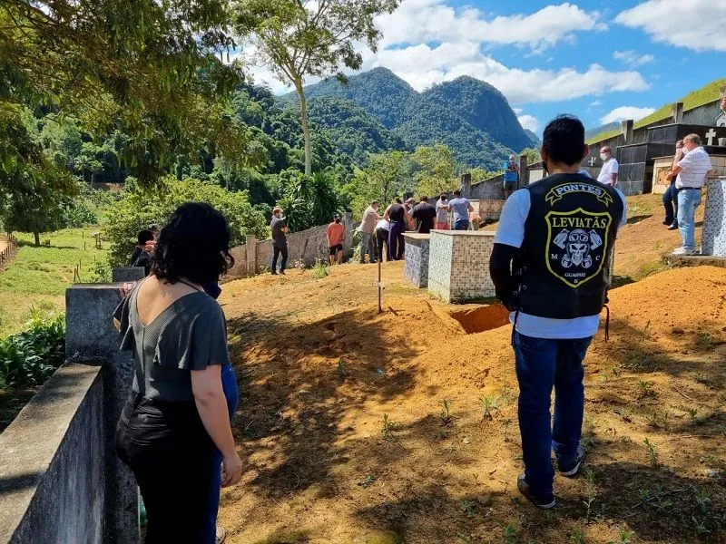 Imagem ilustrativa da imagem Professor e membro de motoclube em Guarapari morre vítima da Covid