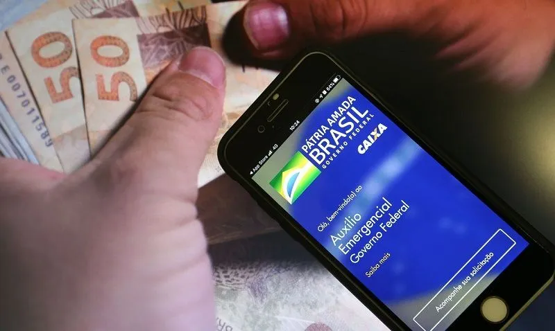 Imagem ilustrativa da imagem Caixa paga nesta quinta auxílio emergencial a nascidos em agosto