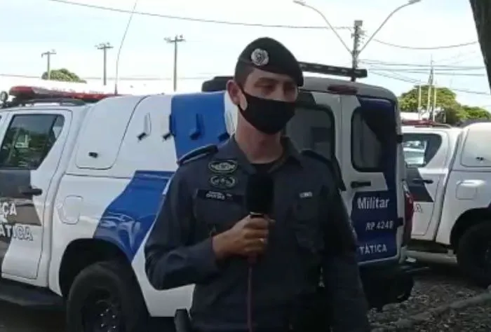 Imagem ilustrativa da imagem Presos por ostentar armas em vídeo