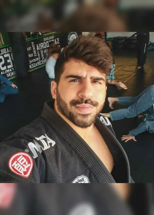 Imagem ilustrativa da imagem Bombeiros encerram buscas por lutador de jiu-jítsu que sumiu em cachoeira