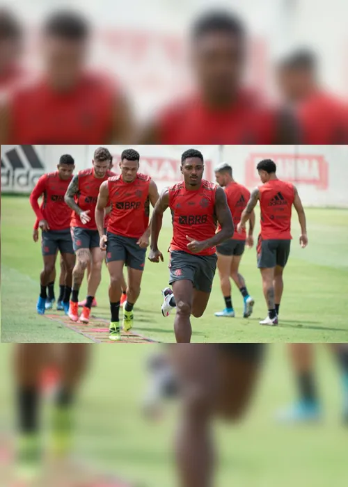Imagem ilustrativa da imagem Sem desfalques, Flamengo relaciona 25 jogadores para decisão da Supercopa