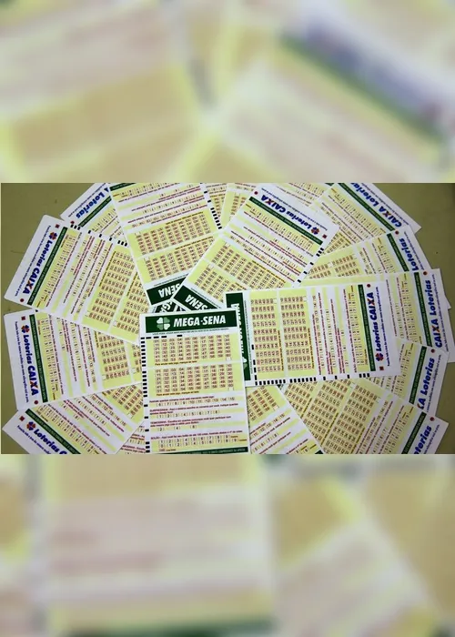 Imagem ilustrativa da imagem Mega-Sena acumula e próximo concurso deve pagar R$ 27 milhões