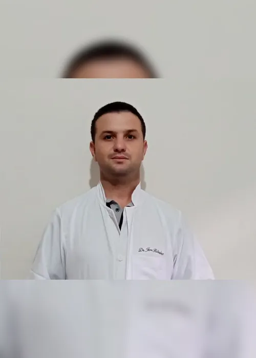 Imagem ilustrativa da imagem Motorista do Transcol realiza sonho e se torna cirurgião-dentista
