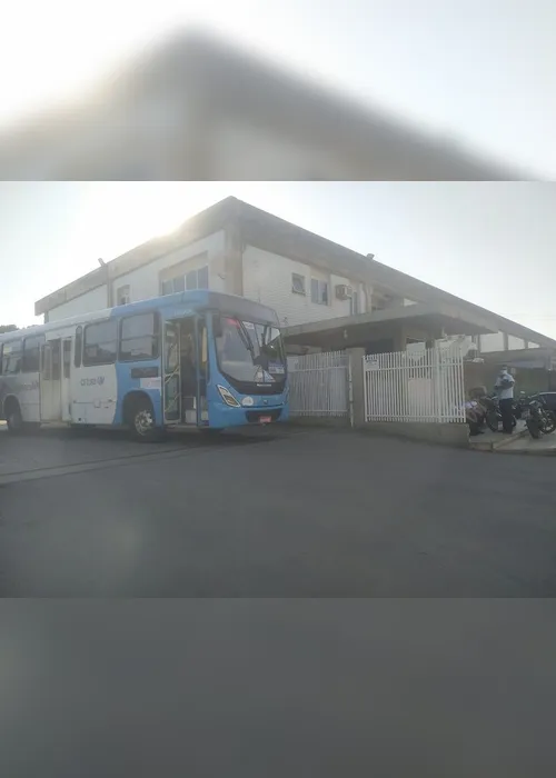 Imagem ilustrativa da imagem Rodoviários cobram vacina e ônibus do Transcol não saem das garagens