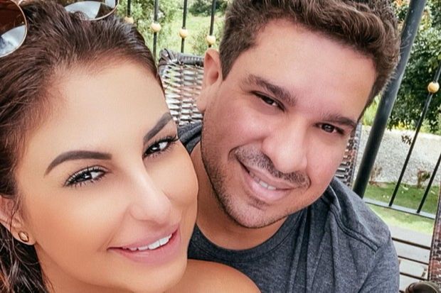 A cantora e influencer Lívvia Bicalho e o namorado Rafael Ribeiro (Foto: Reprodução/ Instagram)