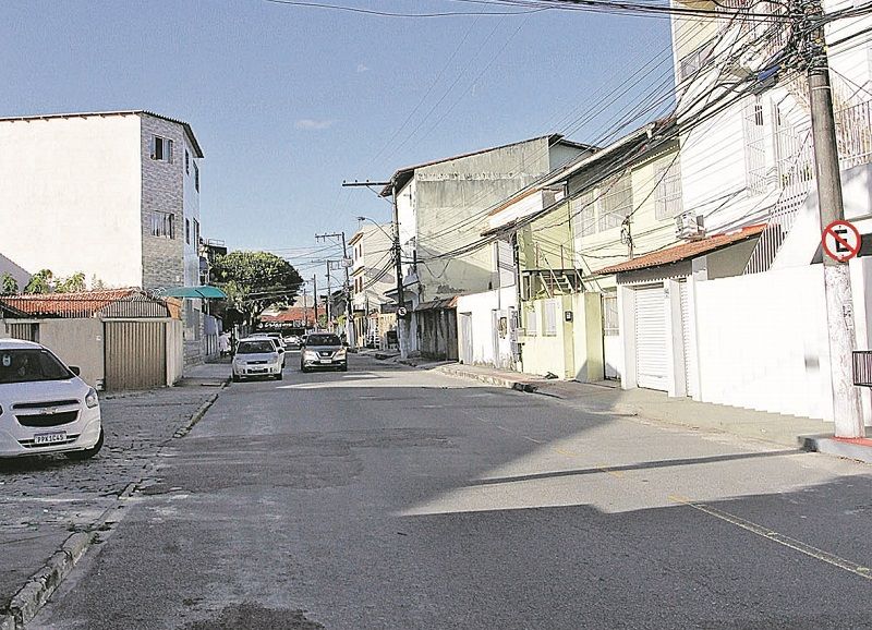 Rua Santa Apolonia no Ibes, em Vila Velha, onde assaltos e furtos são constantes (Foto: Fábio Nunes/AT)