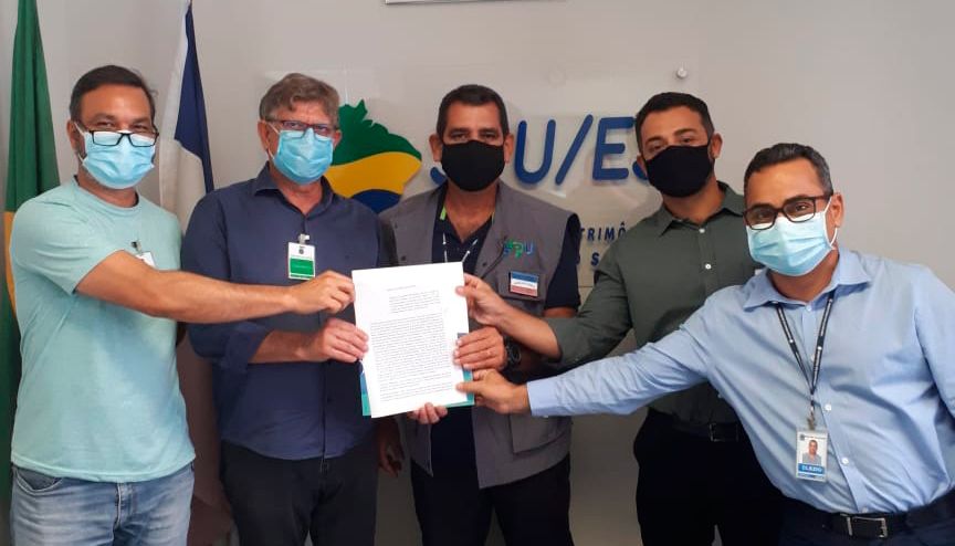 Cessão dos galpões foi assinada nesta quarta-feira (Foto: Divulgação / Ifes)