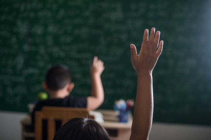 Estudantes em sala de aula (Foto: Freepik)